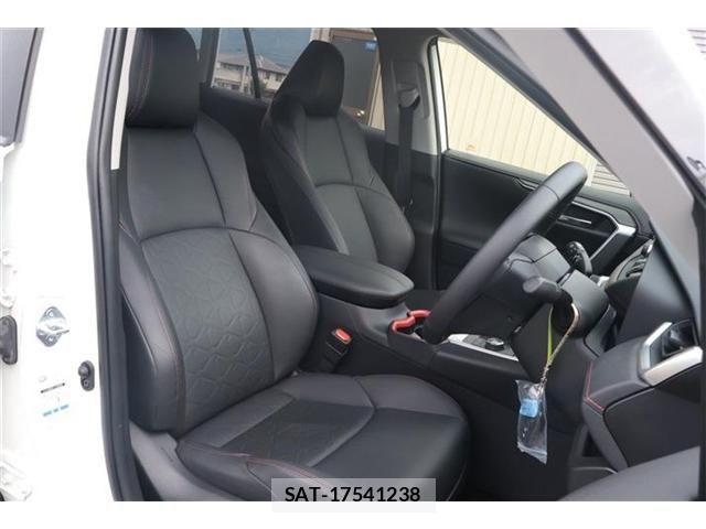 Toyota RAV4 2021-07 8075298-10