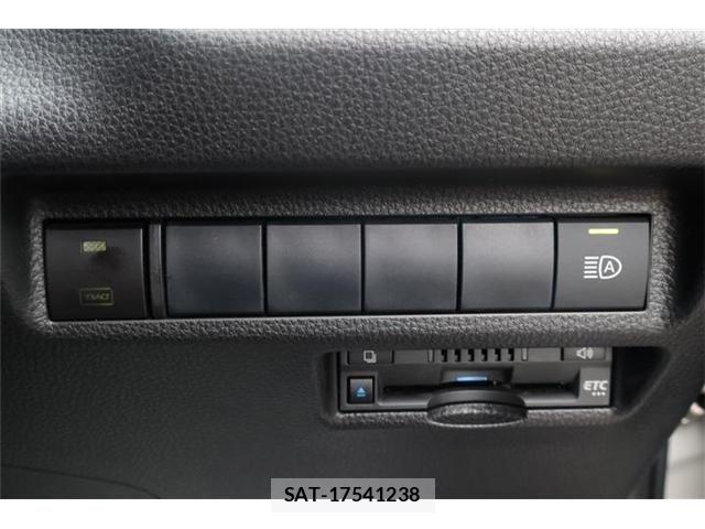 Toyota RAV4 2021-07 8075298-8