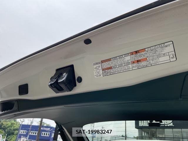 Toyota RAV4 2021-09 8075311-11