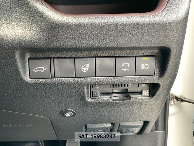Toyota RAV4 2021-09 8075311-17