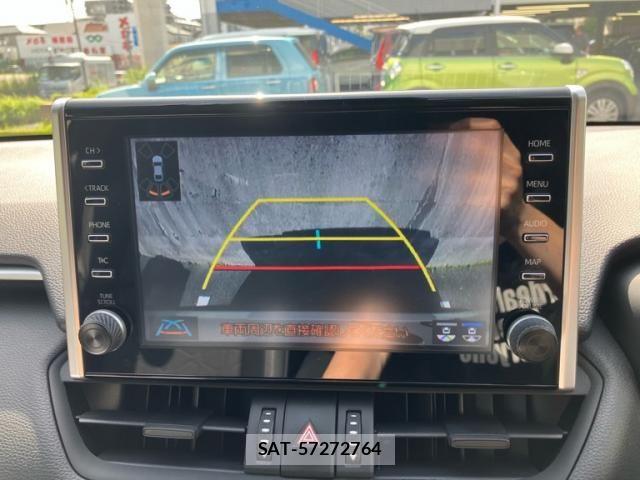 Toyota RAV4 2021-04 8101524-19