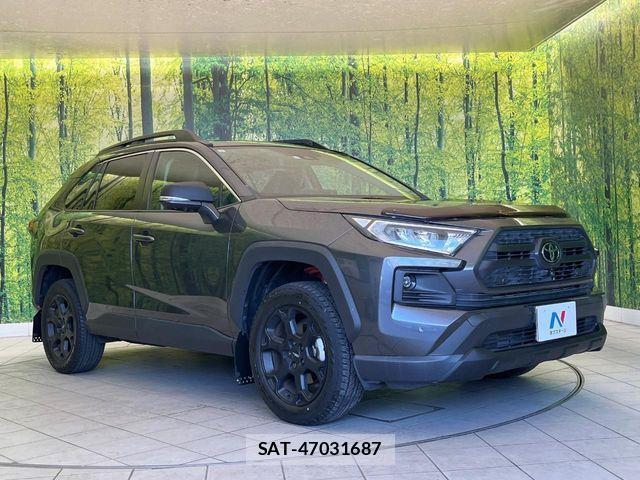 Toyota RAV4 2023-03 8101503-15