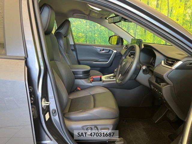 Toyota RAV4 2023-03 8101503-7