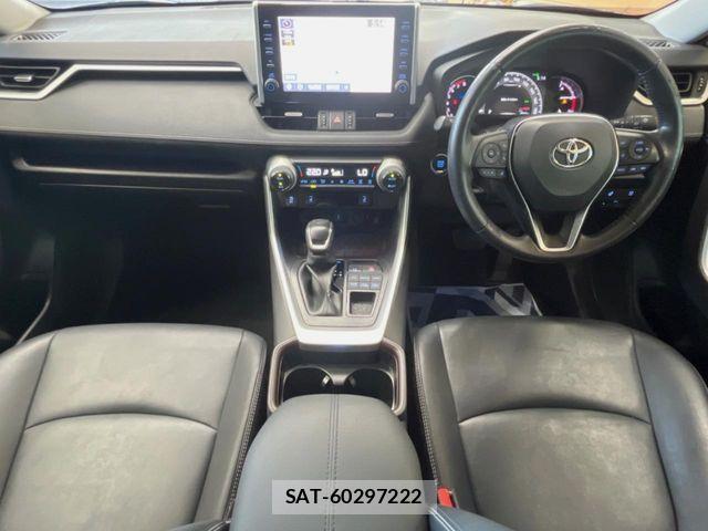 Toyota RAV4 2020-09 8101529-1