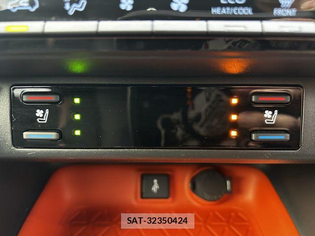 Toyota RAV4 2022-05 8101506-29