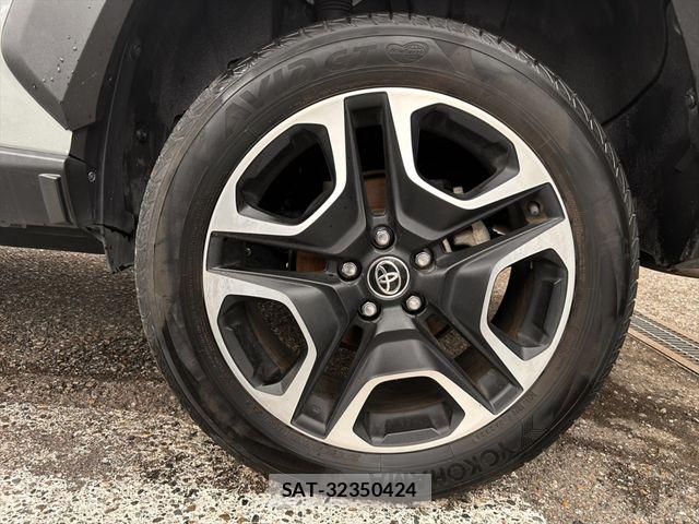 Toyota RAV4 2022-05 8101506-8