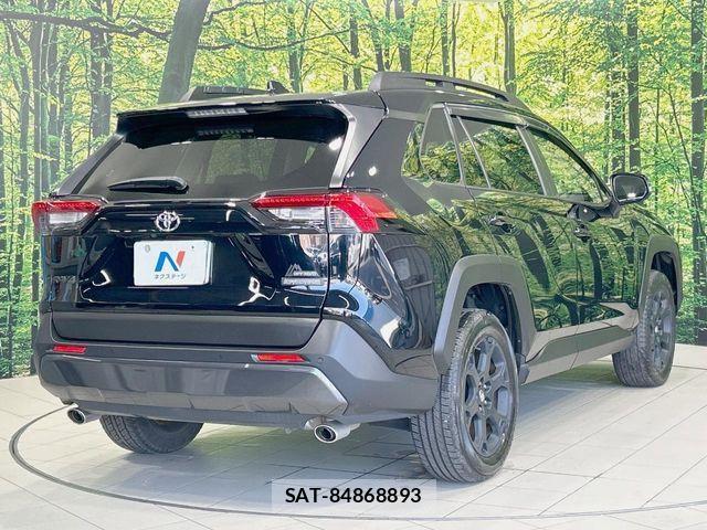 Toyota RAV4 2022-07 8101507-16