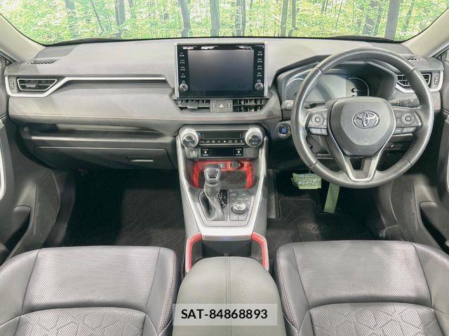 Toyota RAV4 2022-07 8101507-1