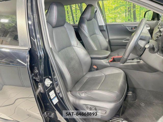 Toyota RAV4 2022-07 8101507-7