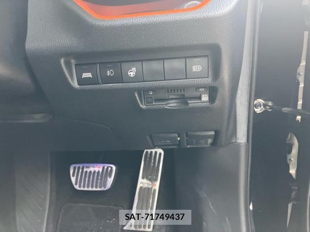 Toyota RAV4 2020-03 8101532-12