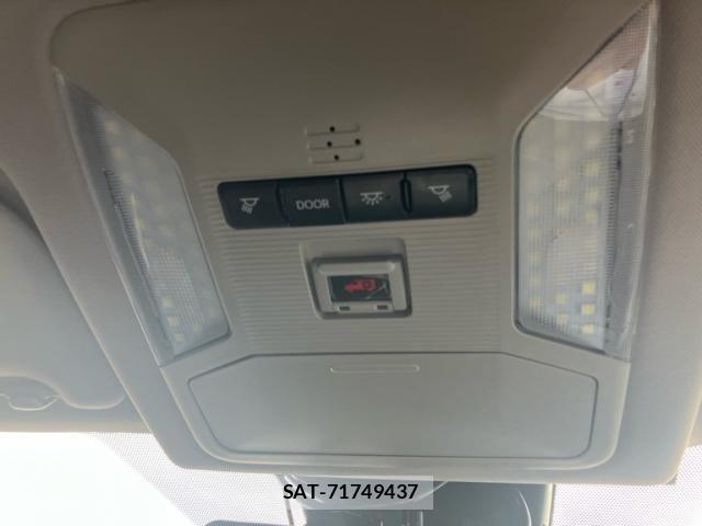 Toyota RAV4 2020-03 8101532-20