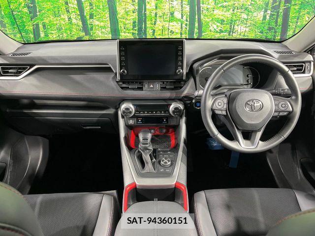 Toyota RAV4 2022-04 8101509-1