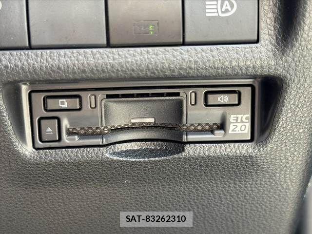 Toyota RAV4 2023-07 8101508-5