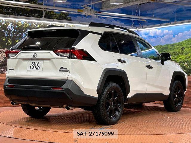 Toyota RAV4 2023-08 8101502-16