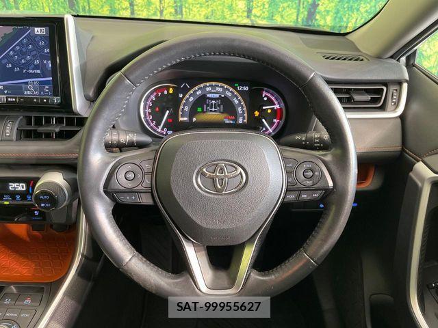 Toyota RAV4 2019-07 8101527-10