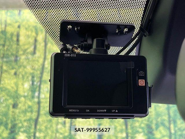 Toyota RAV4 2019-07 8101527-4