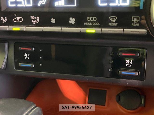 Toyota RAV4 2019-07 8101527-6