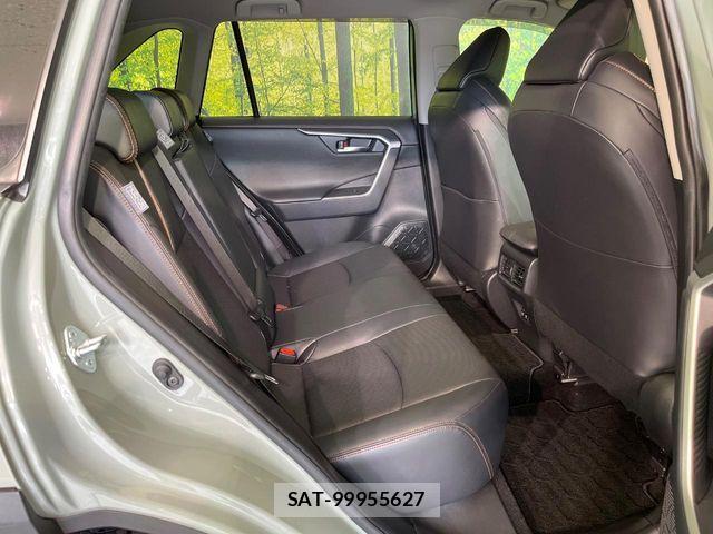 Toyota RAV4 2019-07 8101527-8