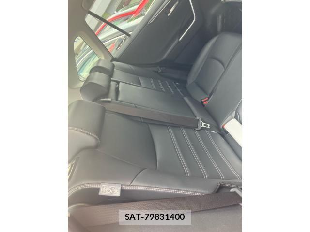 Toyota RAV4 2019-11 8101531-15