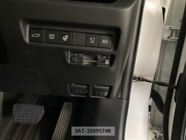 Toyota RAV4 2022-12 8101512-14