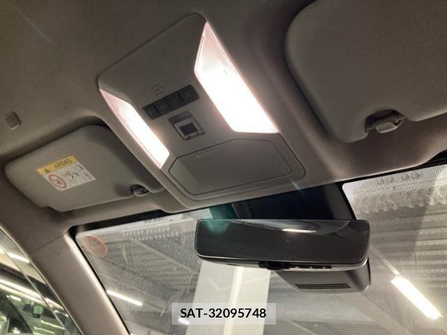 Toyota RAV4 2022-12 8101512-15