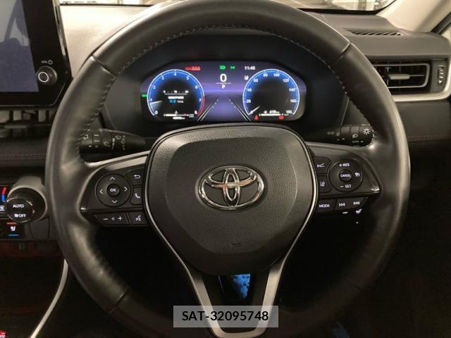 Toyota RAV4 2022-12 8101512-19