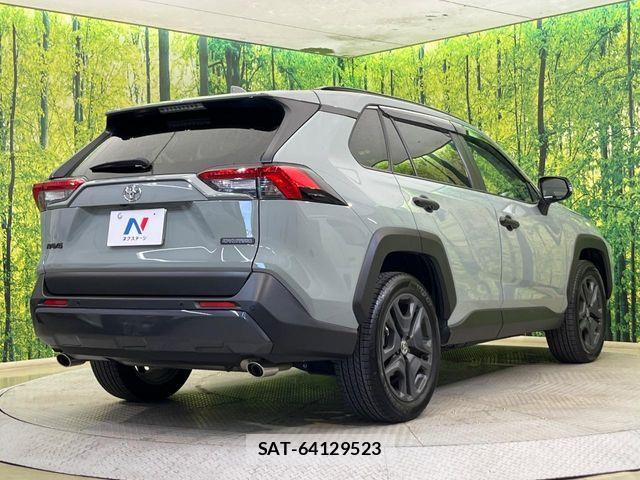 Toyota RAV4 2024-01 8101505-16