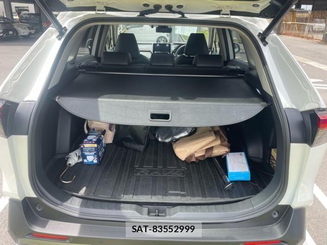 Toyota RAV4 2019-11 8101530-8