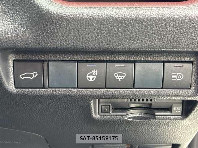 Toyota RAV4 2019-07 8101539-10