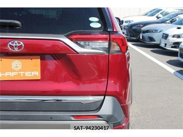 Toyota RAV4 2019-05 8101528-11