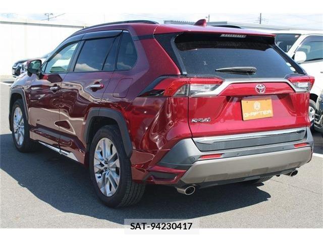 Toyota RAV4 2019-05 8101528-13