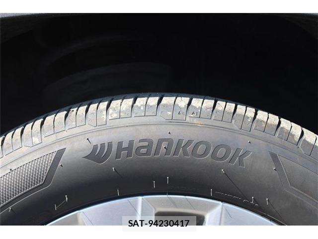 Toyota RAV4 2019-05 8101528-19