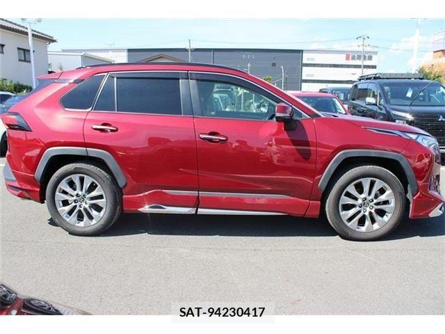 Toyota RAV4 2019-05 8101528-8