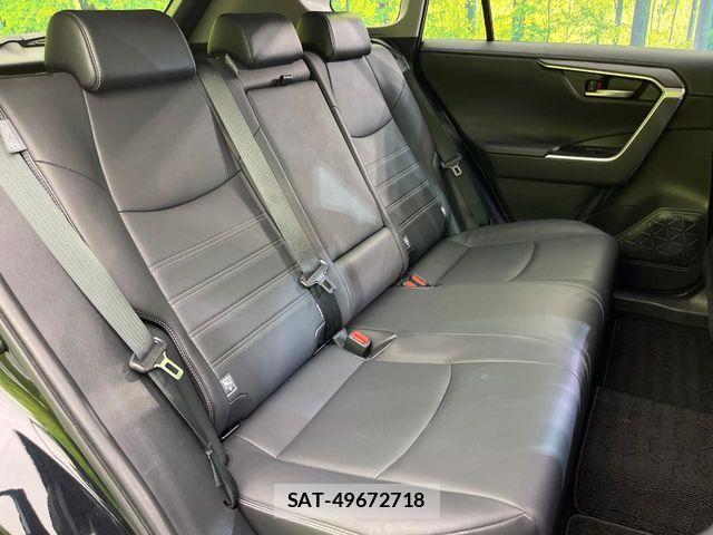 Toyota RAV4 2021-01 8101525-9
