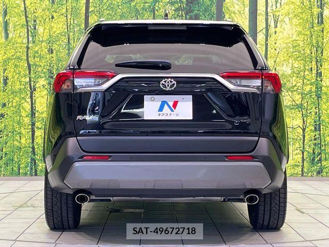 Toyota RAV4 2021-01 8101525-15