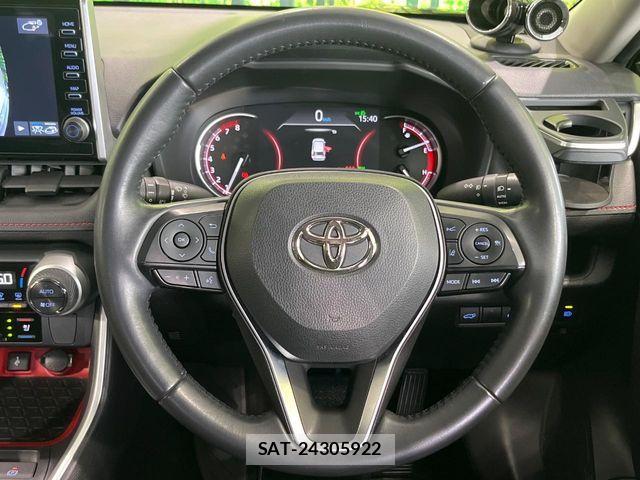Toyota RAV4 2021-07 8101519-10
