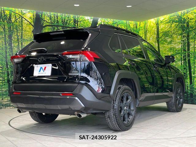 Toyota RAV4 2021-07 8101519-16