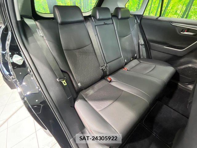 Toyota RAV4 2021-07 8101519-8