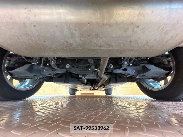 Toyota RAV4 2019-07 8101523-18