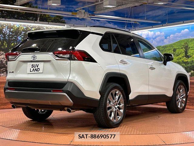 Toyota RAV4 2025-10 8101498-17