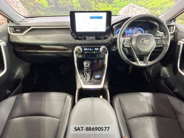 Toyota RAV4 2025-10 8101498-1