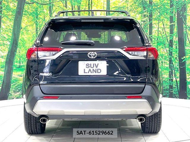 Toyota RAV4 2023-11 8101504-15