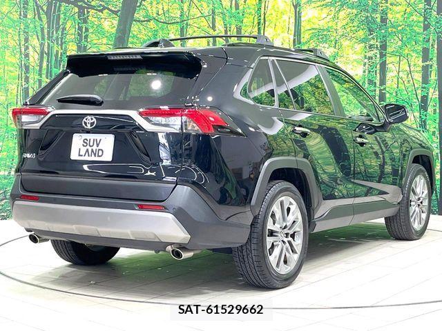 Toyota RAV4 2023-11 8101504-16