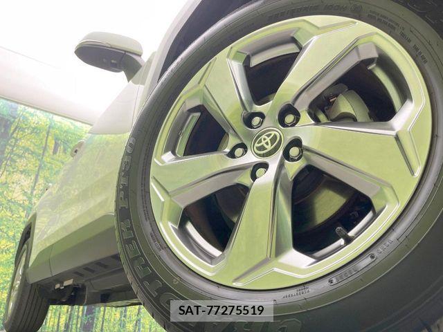 Toyota RAV4 2021-08 8132053-12
