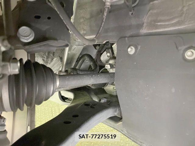 Toyota RAV4 2021-08 8132053-19