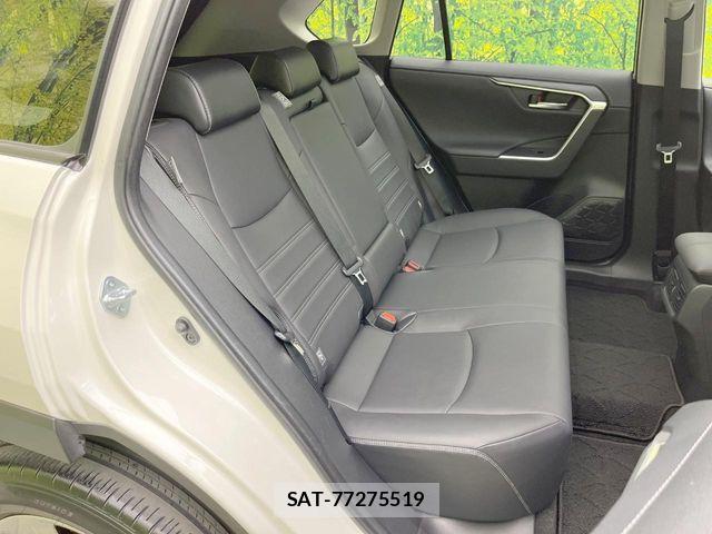 Toyota RAV4 2021-08 8132053-8