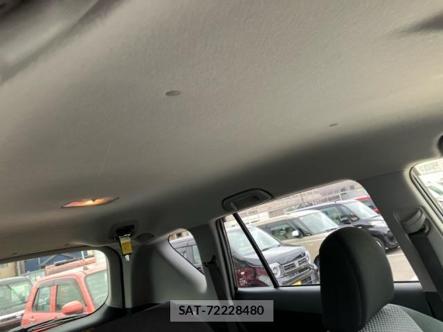 Toyota RAV4 2012-02 8132062-13