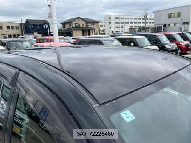 Toyota RAV4 2012-02 8132062-5