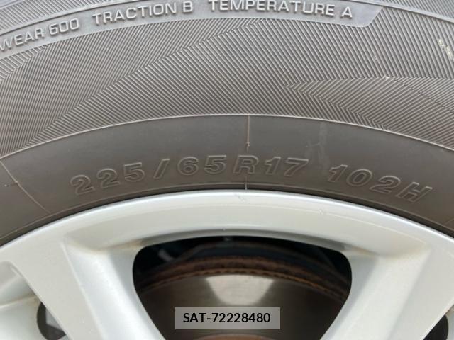 Toyota RAV4 2012-02 8132062-7