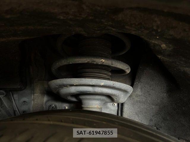 Toyota RAV4 2021-06 8132056-19